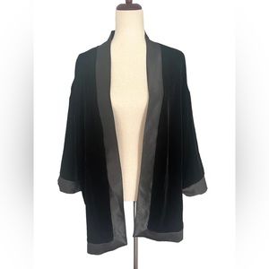 Max Studio Black Velvet Short Sleeve‎ Cardigan/Jacket XL
